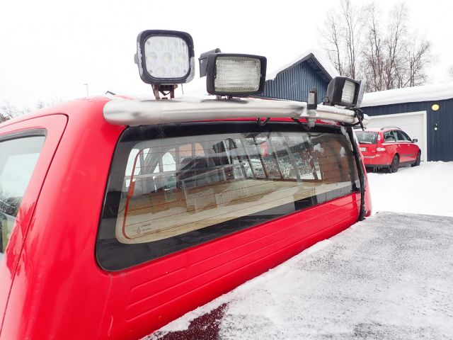 687402-36 A-Tractor Toyota Hilux -2011 Reg: MFE081