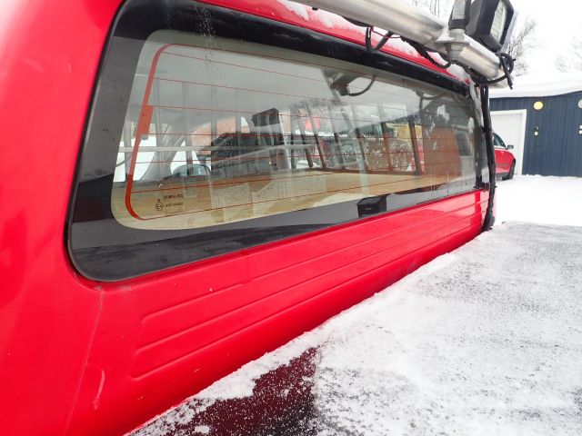 687402-40 A-Tractor Toyota Hilux -2011 Reg: MFE081