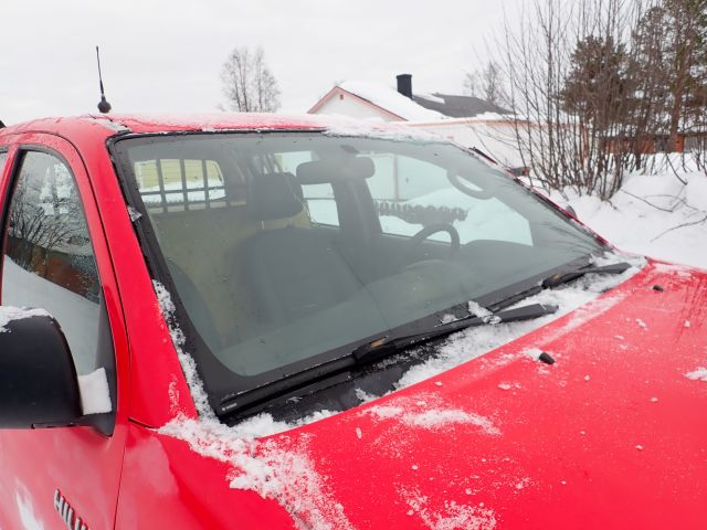 687402-69 A-Tractor Toyota Hilux -2011 Reg: MFE081