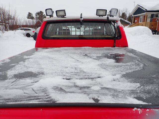 687402-73 A-Tractor Toyota Hilux -2011 Reg: MFE081