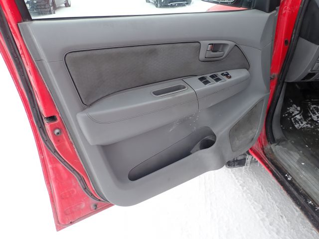 687402-89 A-Tractor Toyota Hilux -2011 Reg: MFE081