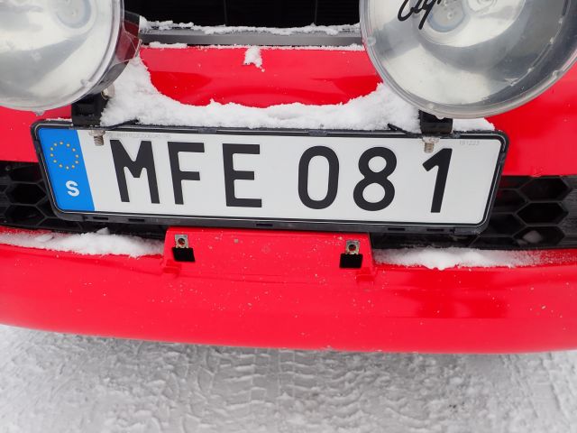 687402-107 A-Tractor Toyota Hilux -2011 Reg: MFE081