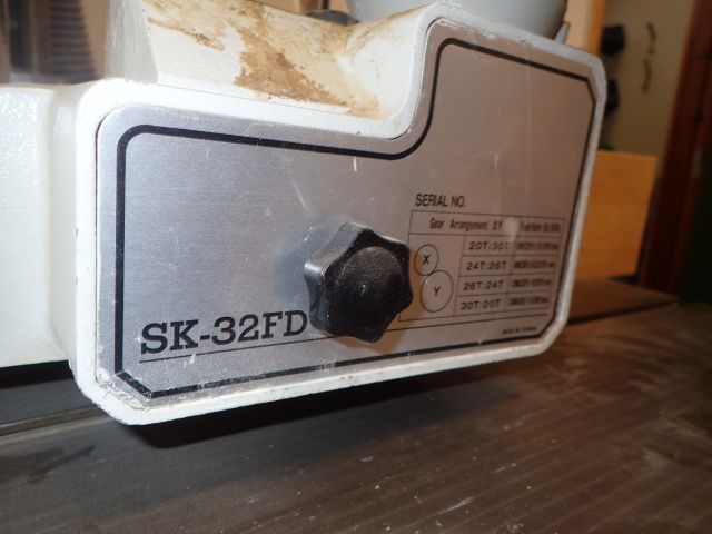 689170-5 Vertical cutter Luna