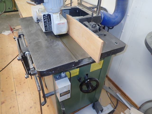 689170-10 Vertical cutter Luna