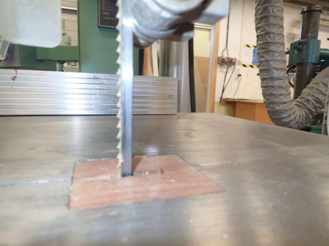 689171-7 Bandsaw Luna