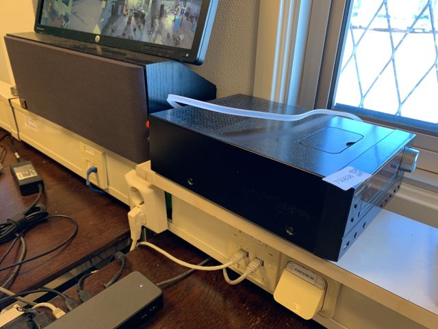 758636-1 Stereo Sharp XL-HF151 with JBL speaker