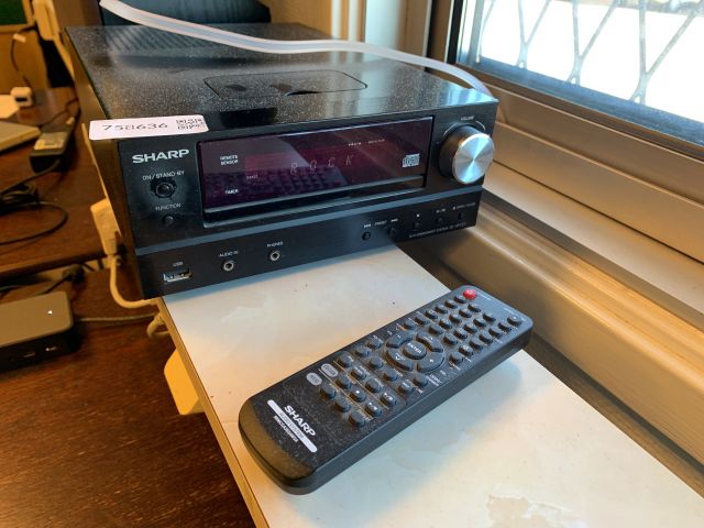 758636-2 Stereo Sharp XL-HF151 with JBL speaker