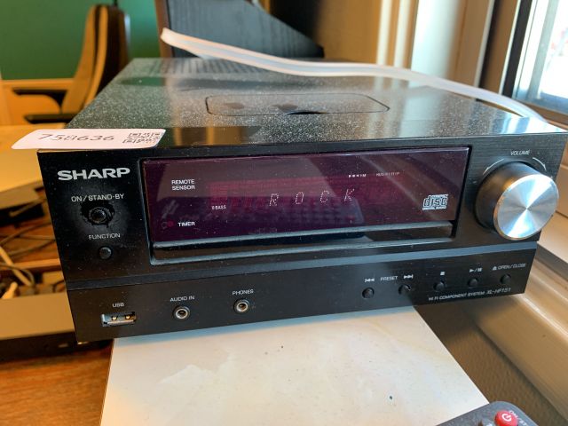 758636-3 Stereo Sharp XL-HF151 with JBL speaker