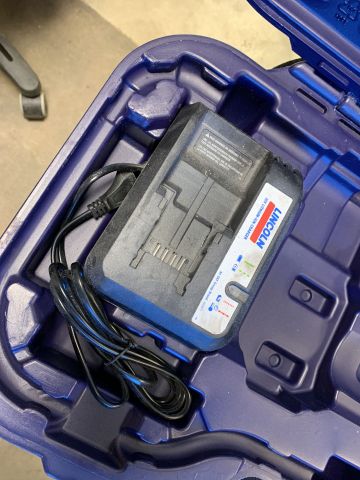 758529-6 Grease sprayer battery-powered Lincoln L 1880 Powerluber