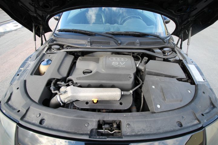 769301-19 Audi TT 1.8T -99 (180 hp, manual, 24500 mil)