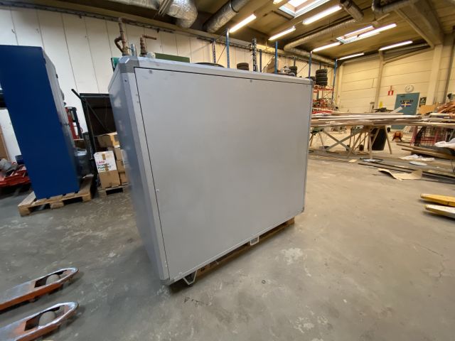 704212-2 Top-connected air handling unit - System Air - model: Topvex TR04