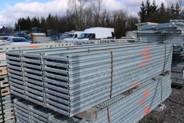 746328-4 Filling plank - Layher - 30 pcs, 2.50 x 0.3 m