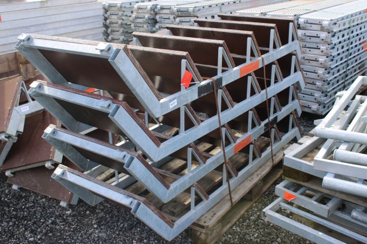 746337-2 AR Steel stairs - Layher - 4pcs