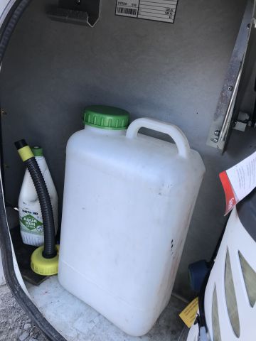 769293-40 Husvagn Dethleffs Camper 2004 ( CEJ 819)