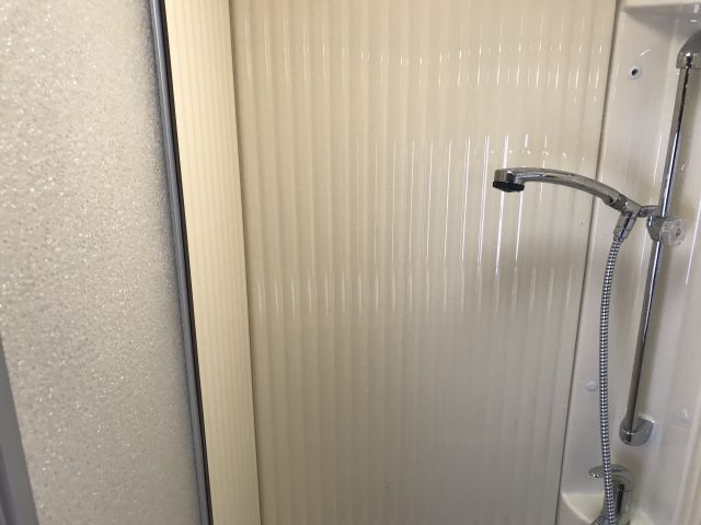 769293-67 Husvagn Dethleffs Camper 2004 ( CEJ 819)