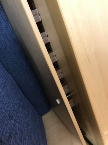 769293-103 Husvagn Dethleffs Camper 2004 ( CEJ 819)