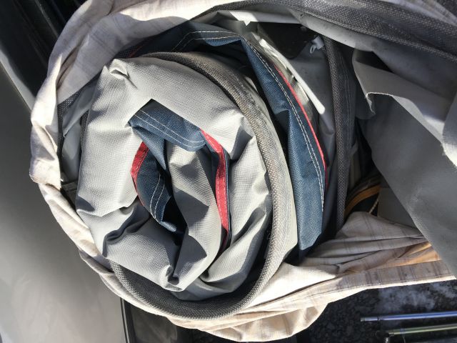 769293-116 Husvagn Dethleffs Camper 2004 ( CEJ 819)