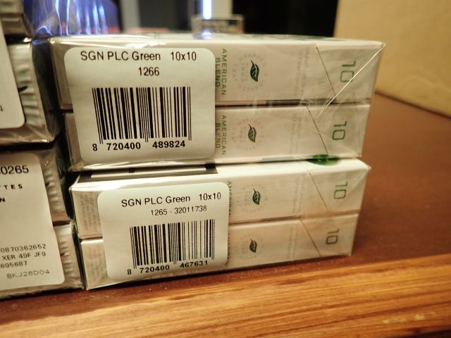 755443-7 Party With Cigarettes