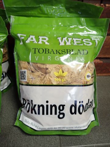 755425-2 Tobacco Leaf With Accessories