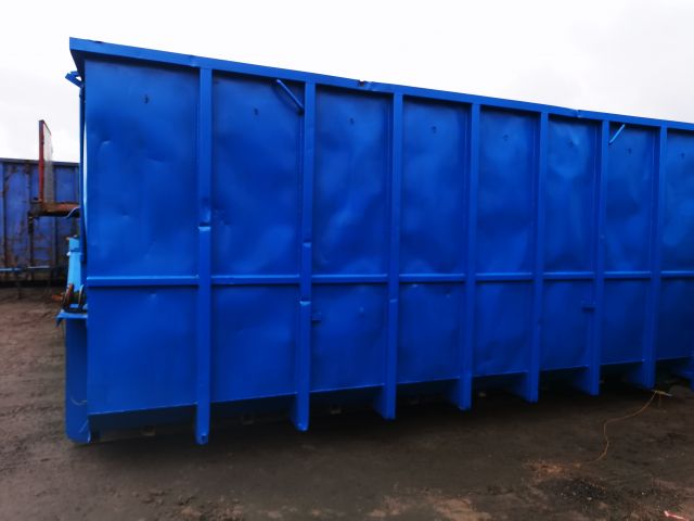 768689-3 Demountable container 40 m3 tailgate and lid