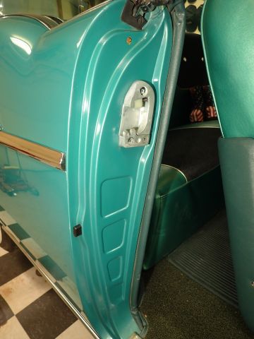 752933-39 Chevrolet Bel Air -1957