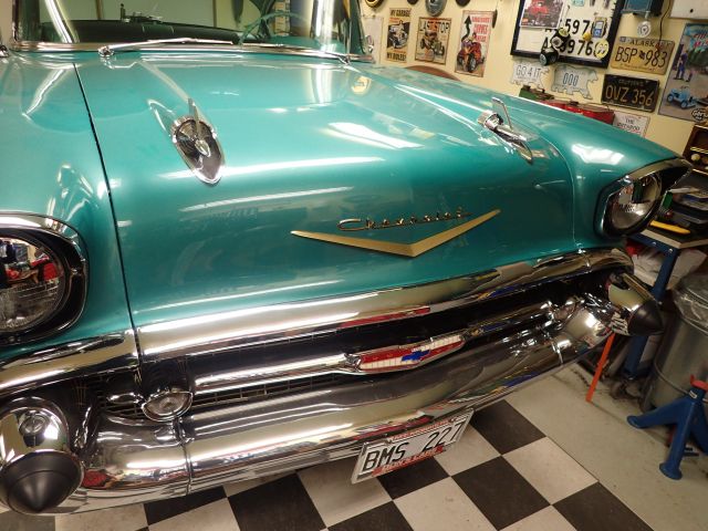 752933-73 Chevrolet Bel Air -1957