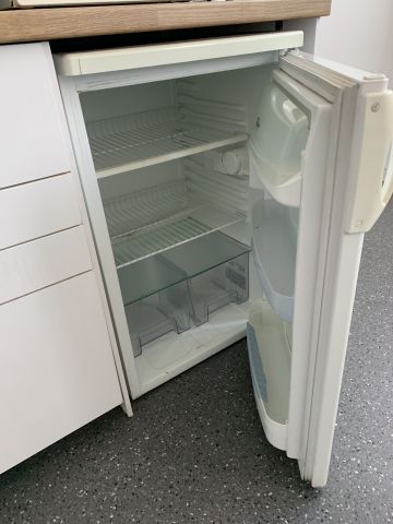 744610-3 Whirlpool fridge