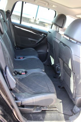 756875-35 Citroën Grand C4 Picasso 1.6 e-HDi Airdream Exclusive automatic -2011 (7-seater, 23400mil)