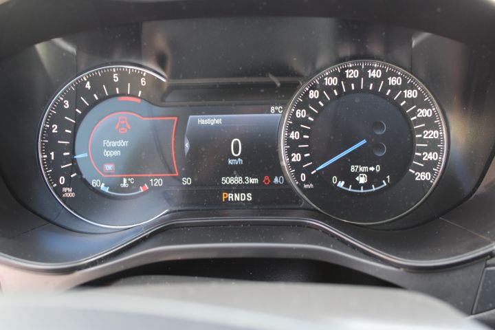 769516-37 Ford Mondeo 2.0 TDCi AWD automatic -2017 (180hp, 50888km)