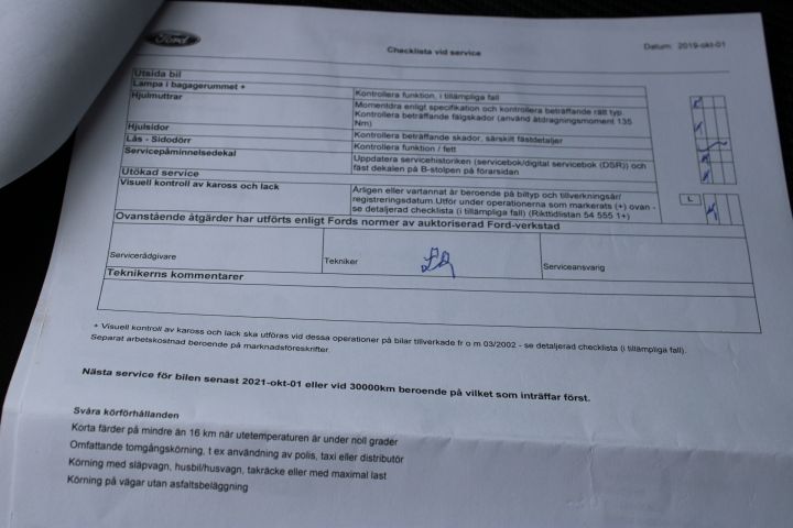 769516-49 Ford Mondeo 2.0 TDCi AWD automatic -2017 (180hp, 50888km)