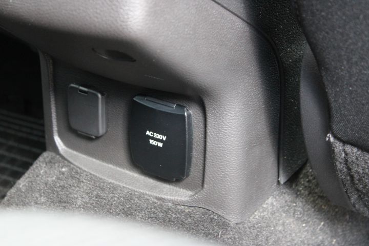 769516-47 Ford Mondeo 2.0 TDCi AWD automatic -2017 (180hp, 50888km)