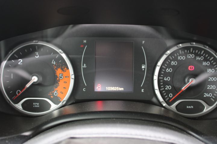 748775-14 Jeep Renegade Longitude 1.6, 120hp, 2015