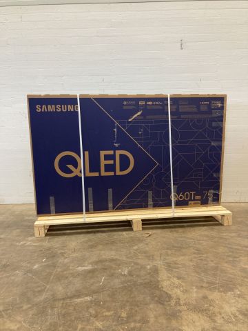 769898-3 75" 4K QLED-TV Samsung QE75Q60TAUXXC