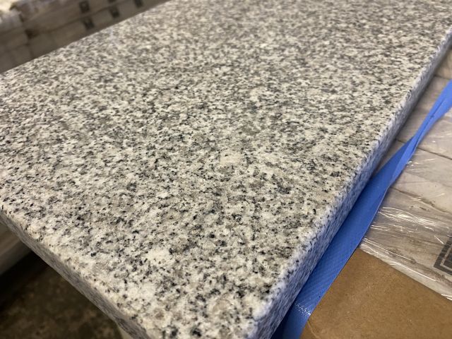 672774-1 29 window sills - granite - 1770x180x25 mm