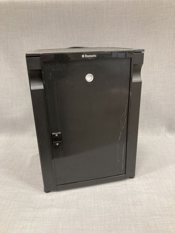 769935-1 Mini refrigerator Dometic HIPRO 3000 Black