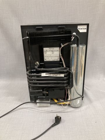 769936-4 Mini refrigerator Dometic HIPRO 3000 Black