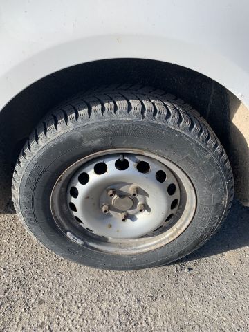 769890-15 Volkswagen Caddy Van 1.9 TDI Manual -10 Reg. No .: HKB940 119475 km