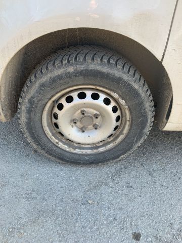 769890-22 Volkswagen Caddy Van 1.9 TDI Manual -10 Reg. No .: HKB940 119475 km