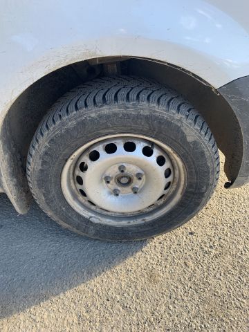 769890-24 Volkswagen Caddy Van 1.9 TDI Manual -10 Reg. No .: HKB940 119475 km