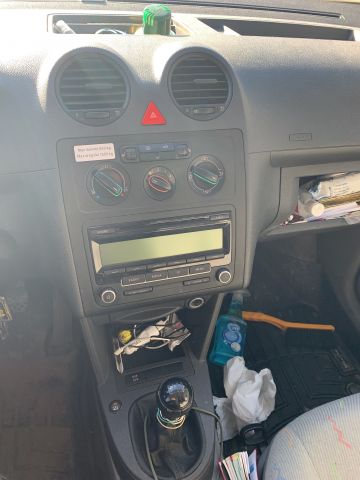 769890-28 Volkswagen Caddy Van 1.9 TDI Manual -10 Reg. No .: HKB940 119475 km