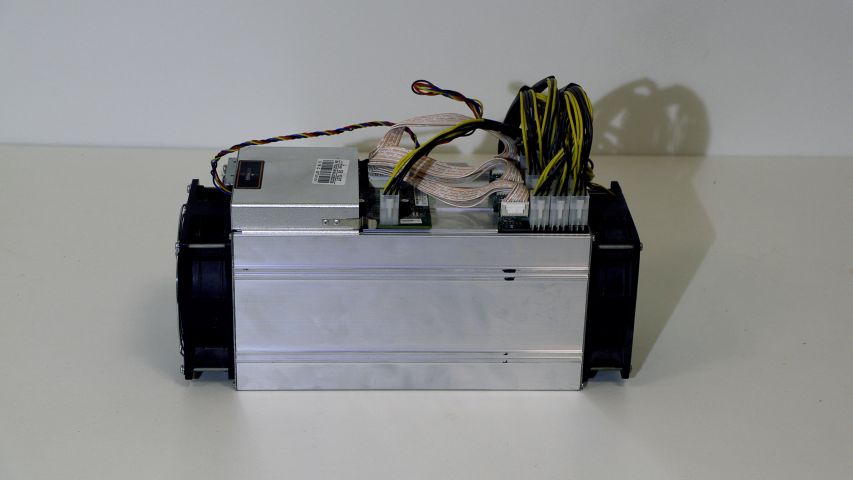 770409-3 Used Antminer S9