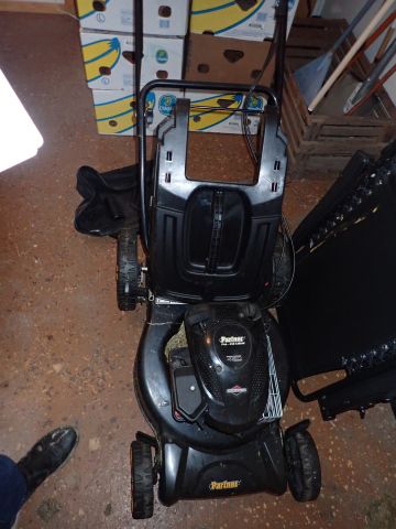 762523-1 Lawnmower Briggs & Stratton 450 series