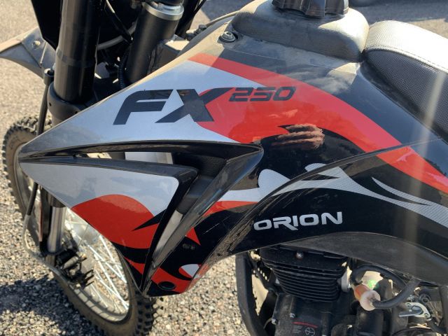 758927-8 MC Cross Orion FX250 -2012