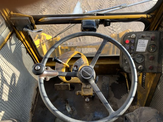 770555-6 Loader Volvo BM lm 641, 1977