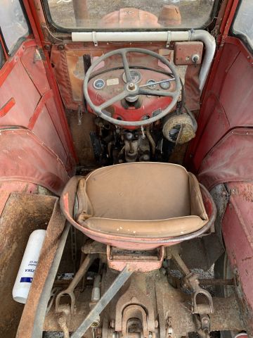 770560-4 Tractor MF 35 (Massey Ferguson)