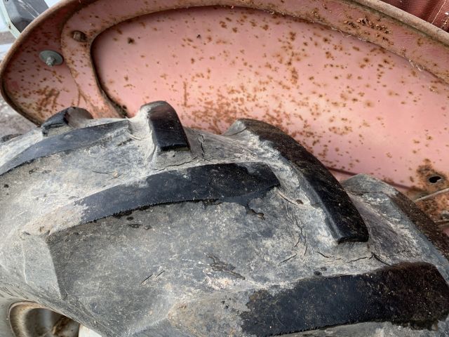 770560-8 Tractor MF 35 (Massey Ferguson)