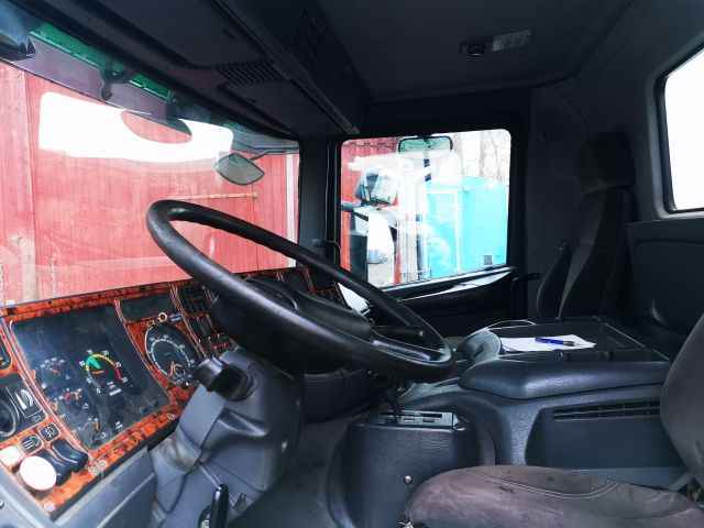 768693-20 Liftdumper SCANIA P94GB4X2NB300, 2004, 296 hp