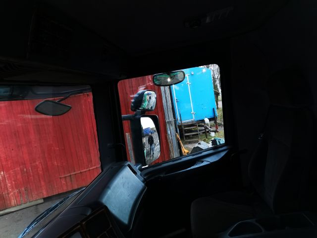 768693-21 Liftdumper SCANIA P94GB4X2NB300, 2004, 296 hp