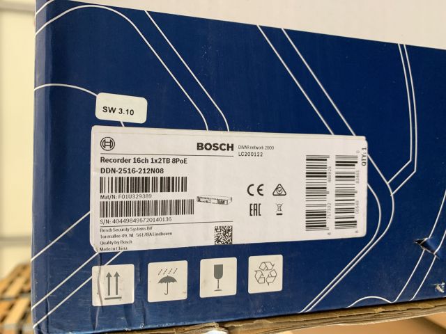769876-2 Bosch Divar Network 2000 16Ip 8Poe, 2Tb