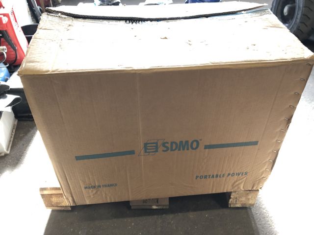 771495-9 Power generator - SDMO Perform 3000 XL -New